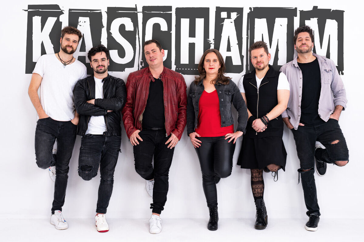 Die Gruppe Kaschämm sorgt am Mittwoch, 9. September, auf dem Marktplatz für kölsche Stimmung. 