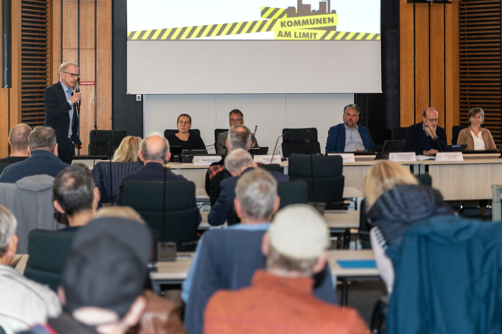 Zweite Infoveranstaltung zum Haushaltsplanentwurf der Stadtverwaltung im Bürgersaal des Rathauses.